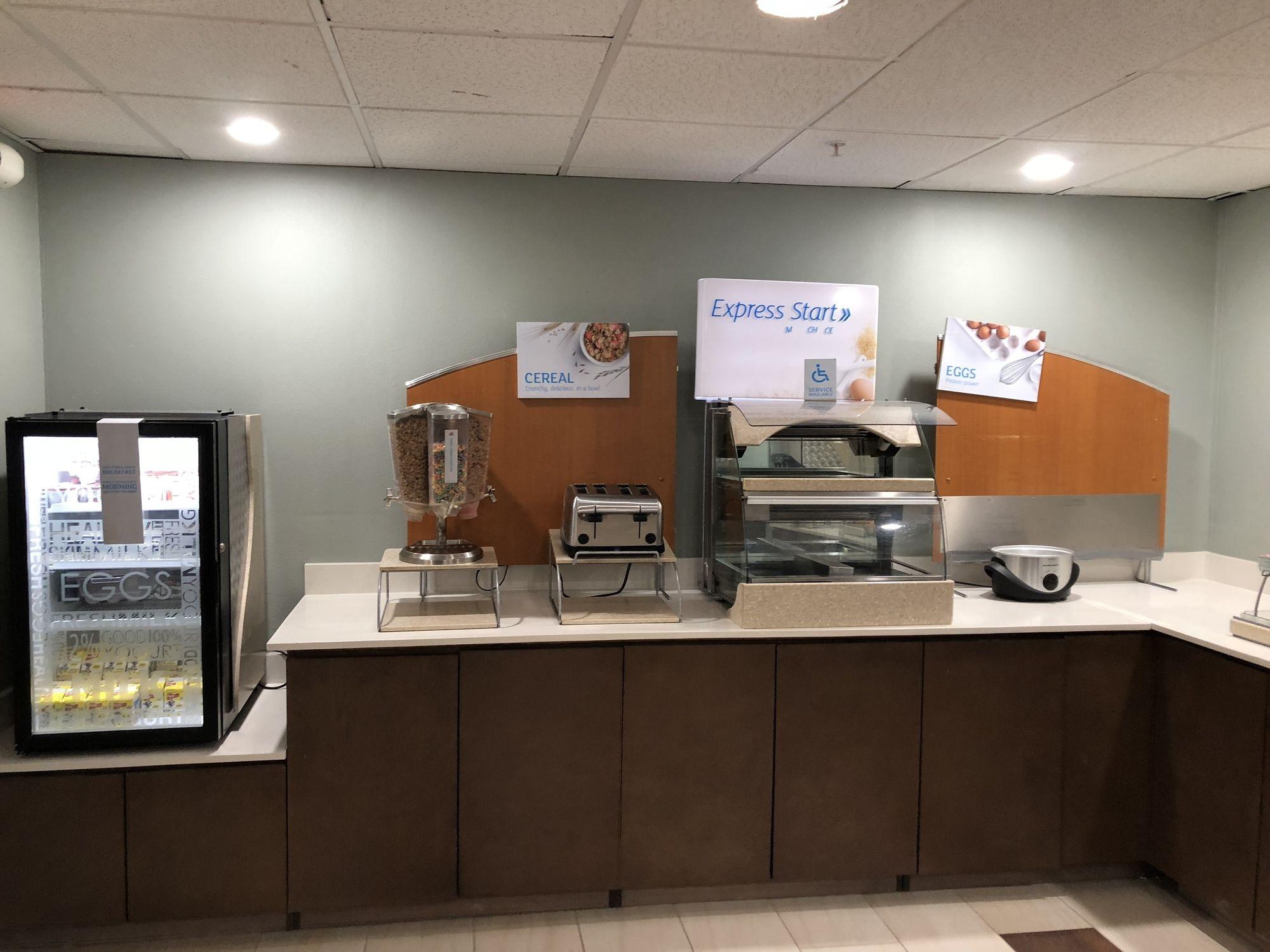 Holiday Inn Express Santa Rosa By Ihg Extérieur photo